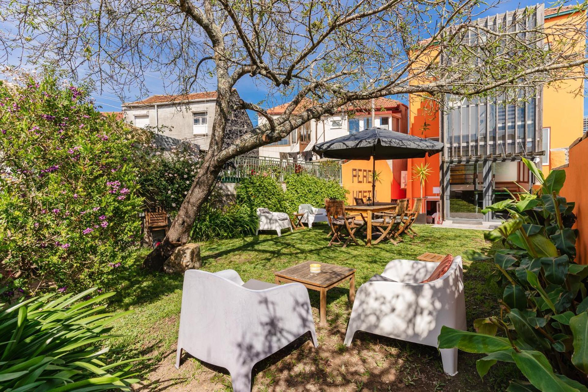 Peach Hostel & Suites Porto Eksteriør billede