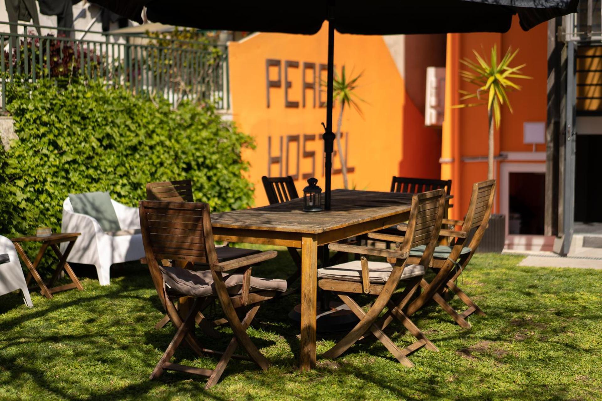 Peach Hostel & Suites Porto Eksteriør billede