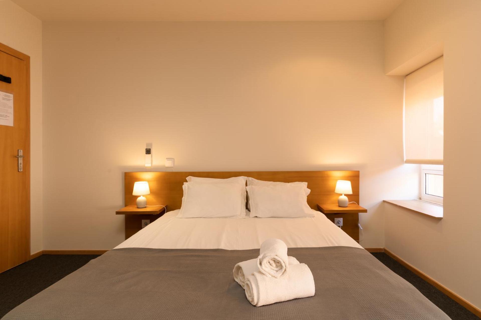 Peach Hostel & Suites Porto Eksteriør billede